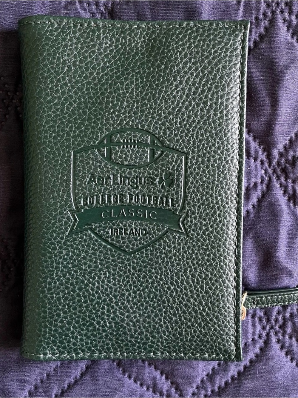 Aer Lingus College Football Classic Green Travel Wallet With Zipper & Card Slots